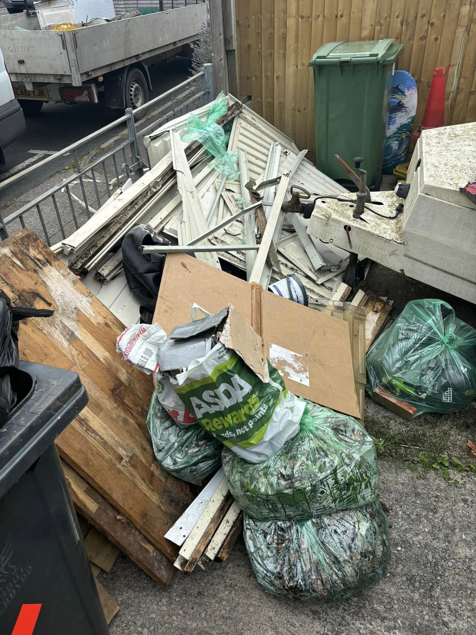 Rubbish Clearance in Caerphilly, South Wales